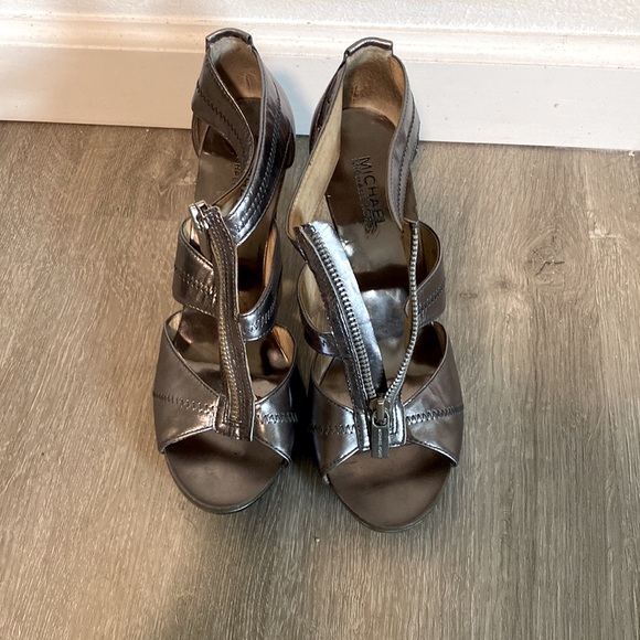 Michael Kors Heels - Picture 3 of 6